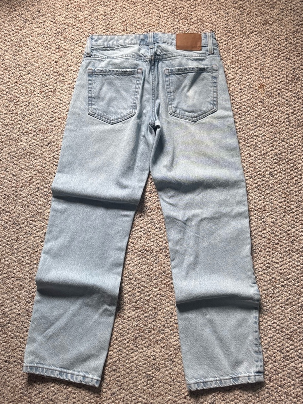 Aeropostale Light Blue Straight Leg Jeans - Picture 3 of 9